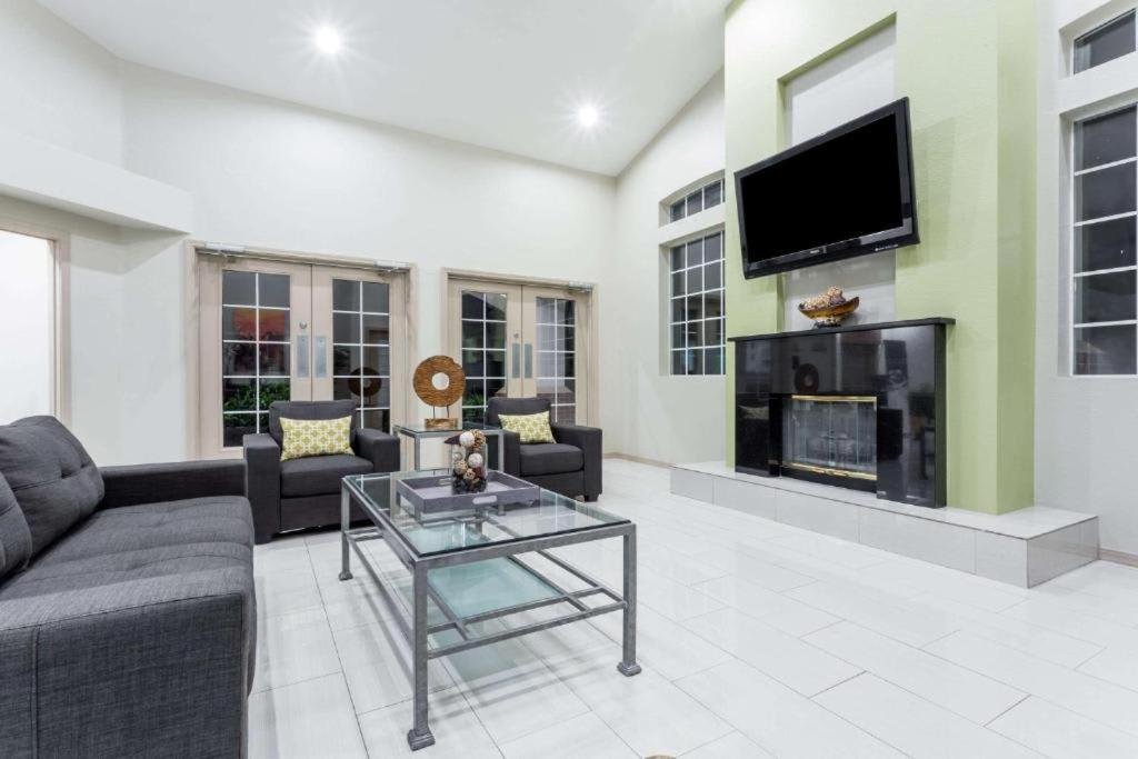 Chandler 1 Bd 1 Ba Fully Renovated Premium Lux Apartment Pets Allowed ภายนอก รูปภาพ